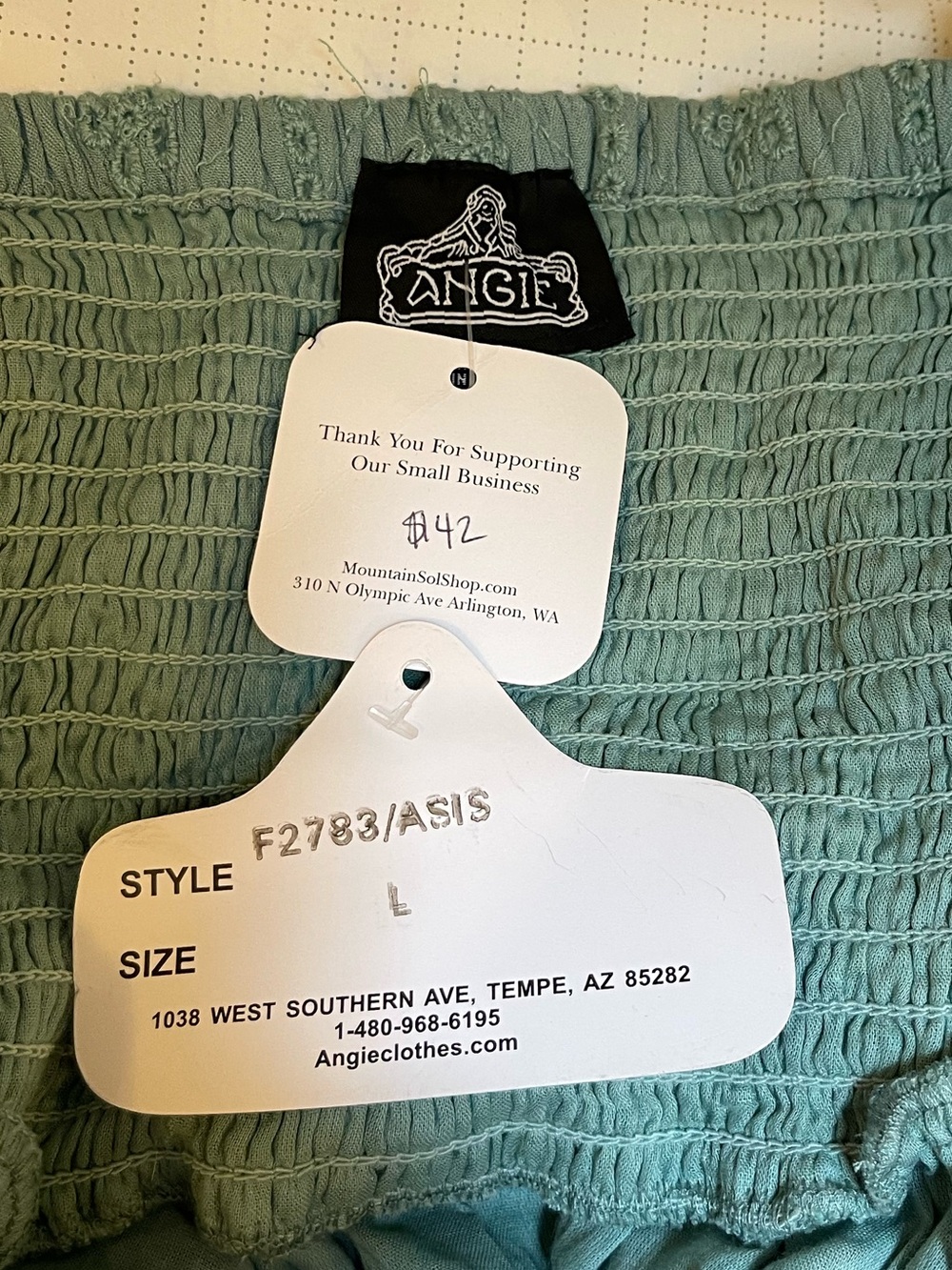 BNWT Angie eyelet top - Picture 9 of 9